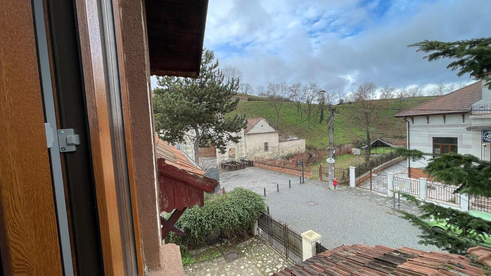 La Poarta Cetatii Villa Alba Iulia Eksteriør bilde